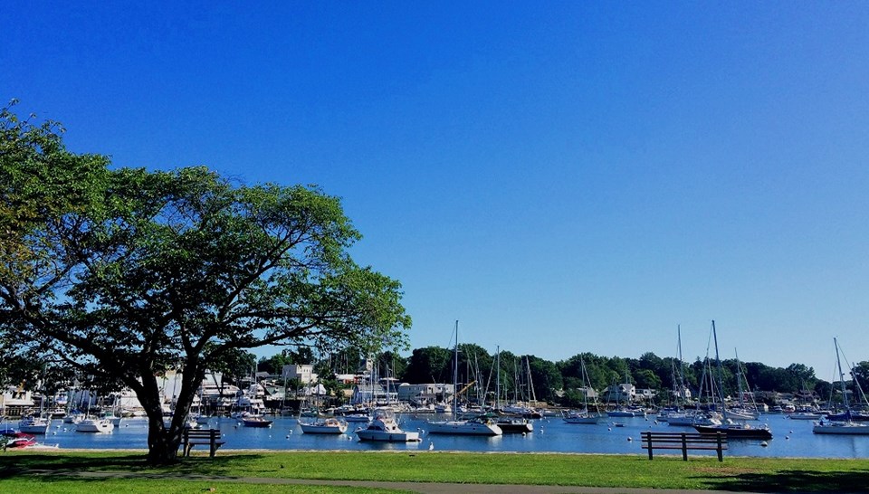 short walk to mamaroneck harbor, park, beach